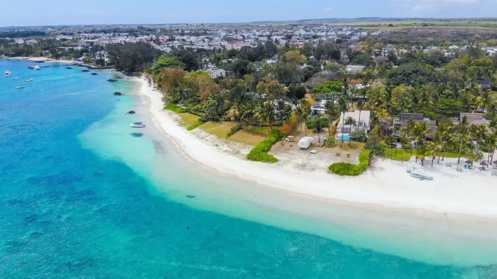 living in trou aux biches key image